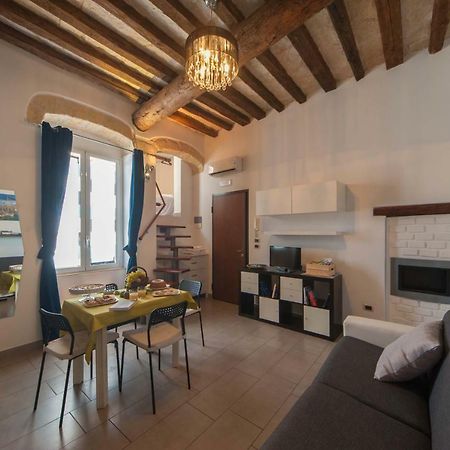 Casa Vacanze Belleville Trani Exterior photo